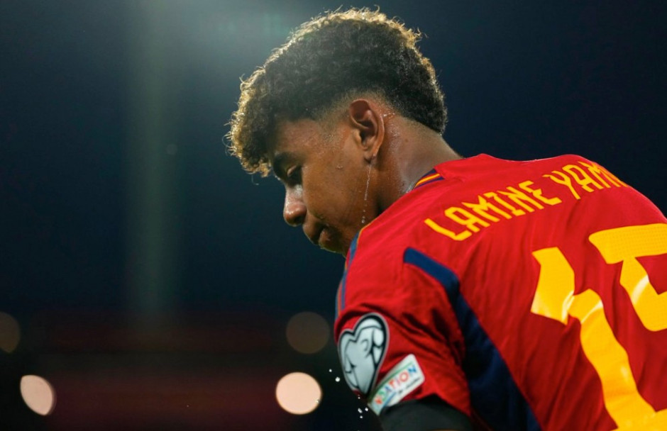 《英魂之刃》黑胡子船长变身“美味主厨”！翻牌好礼活动开启