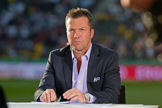 巴萨3比2皇马蝉联西超杯，维尼修斯追平C罗等纪录