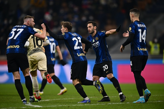 独行侠客场挑战爵士：三大看点解析