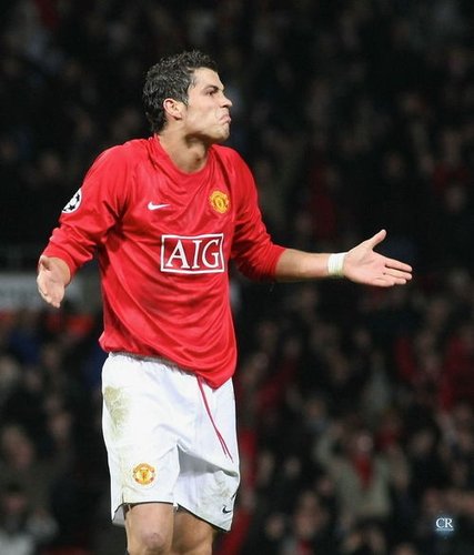 [中超]周定洋绝平 成都蓉城守住榜首位置